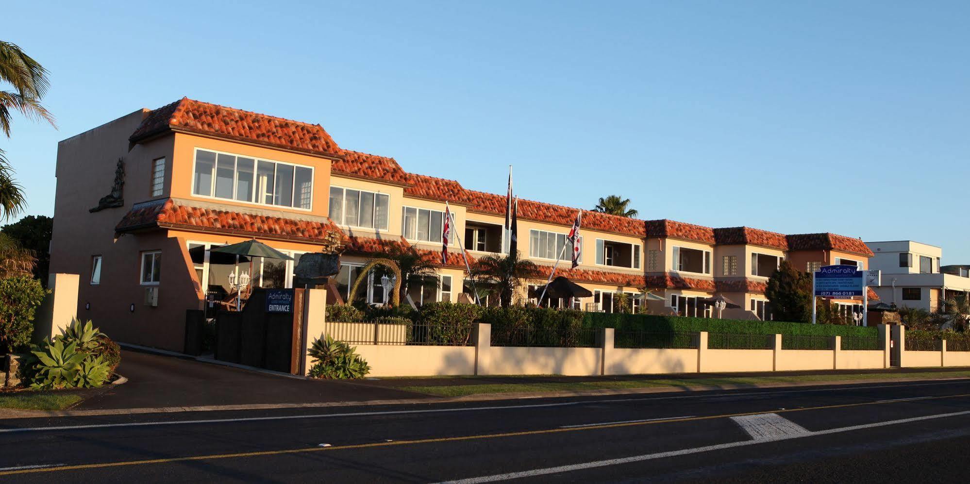 Admiralty Lodge Motel Фитианга Экстерьер фото
